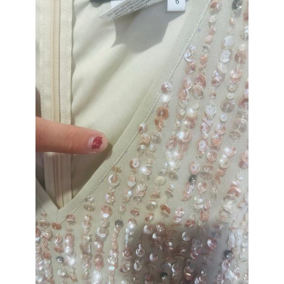 MAC DUGGAL Women's Beige Sequined Sleeveless V-Neck Midi Sheath Dress Size 6 - Picture 8 of 9